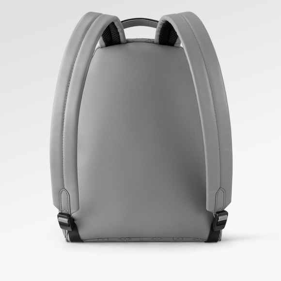 Louis Vuitton Discovery Backpack - Picture 5 of 5